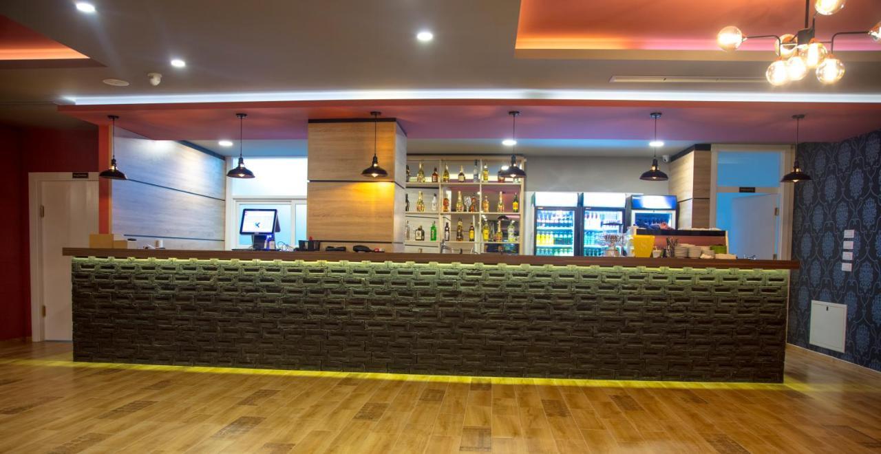 Hotel Sonoma Kosovo Polje Екстериор снимка