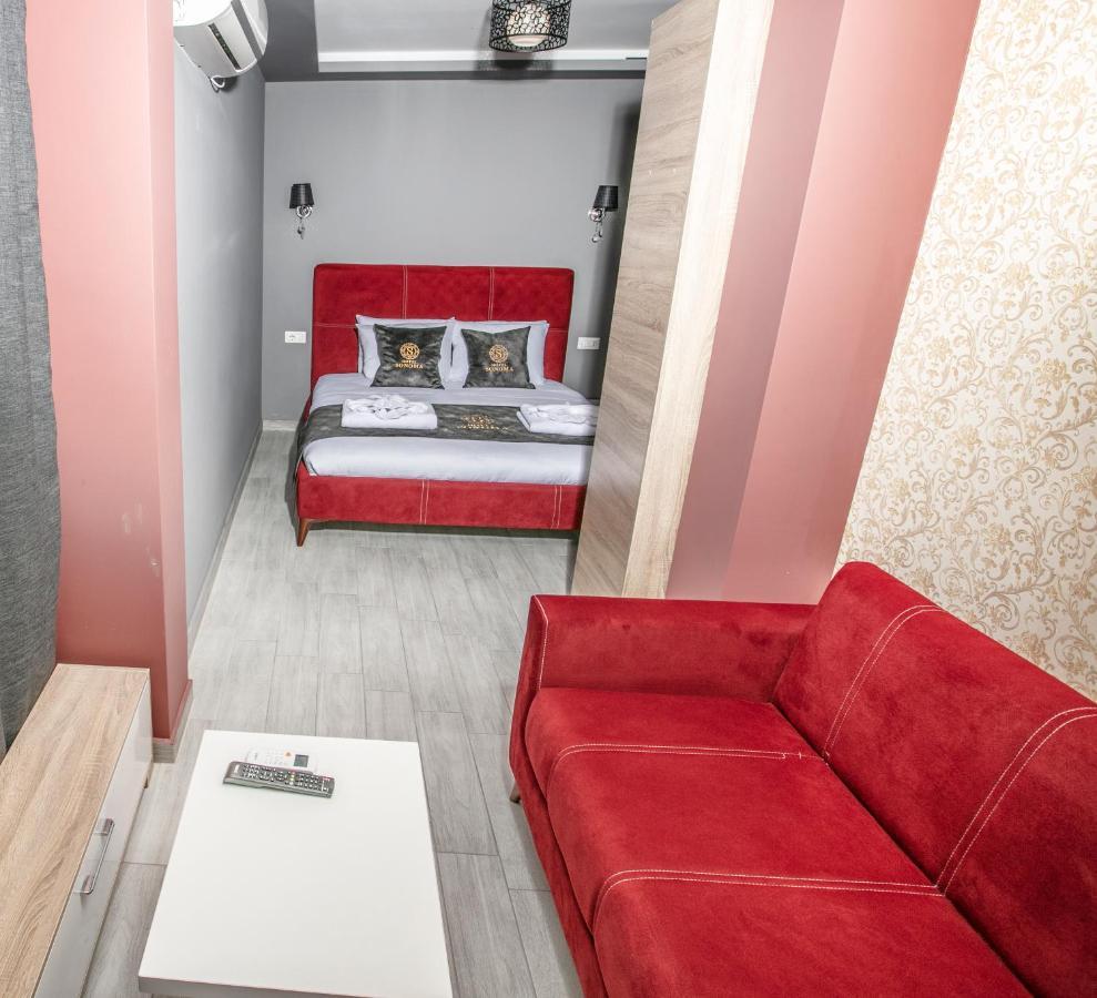 Hotel Sonoma Kosovo Polje Екстериор снимка