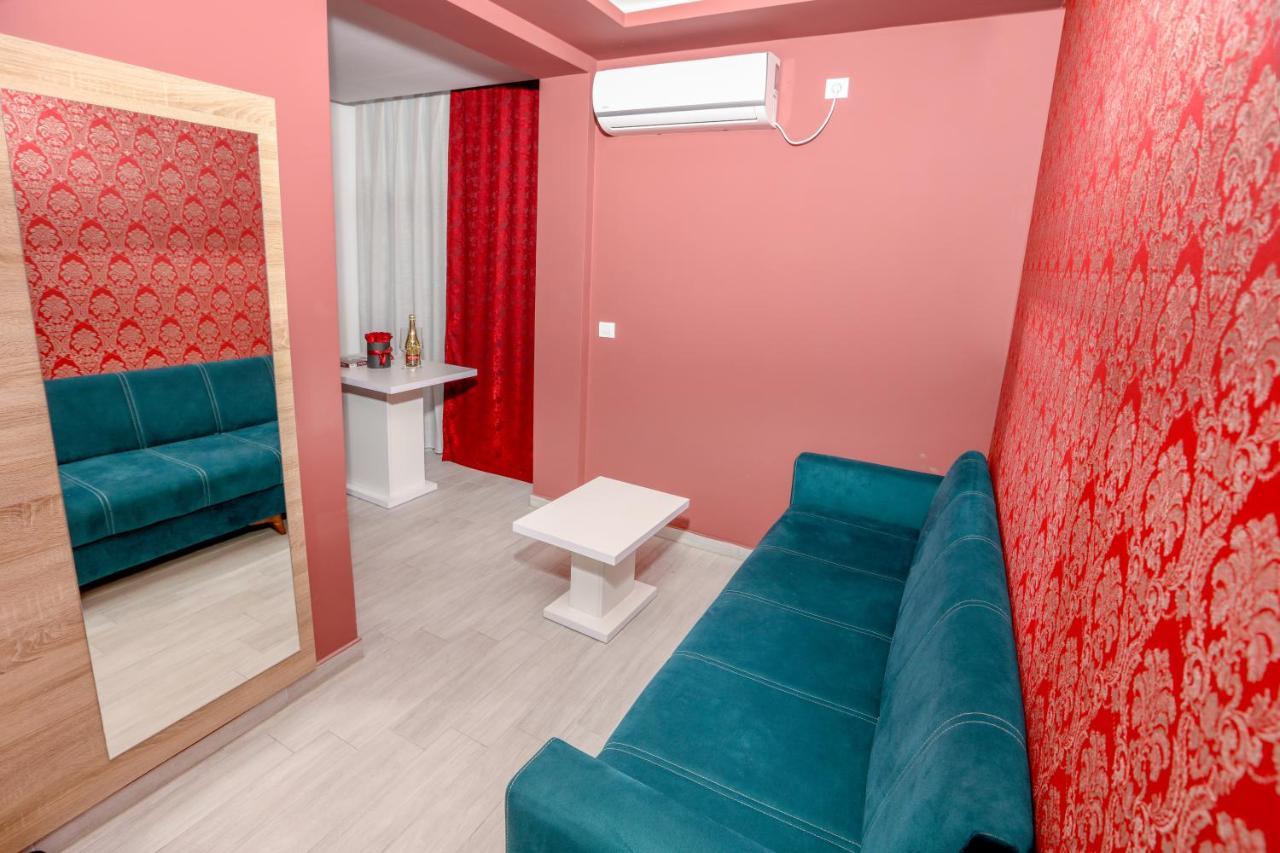 Hotel Sonoma Kosovo Polje Екстериор снимка